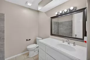 1128 Pleasant Valley Ln, Arlington, TX 76015 - Photo 15