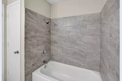 1128 Pleasant Valley Lane, Arlington, TX 76015 - Photo 17