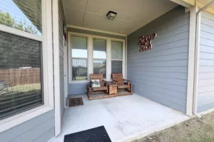 618 E Walcott St, Pilot Point, TX 76258 - Photo 19