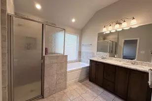 618 E Walcott St, Pilot Point, TX 76258 - Photo 13