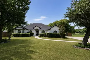 214 Pearly Top Dr, Glenn Heights, TX 75154 - Photo 1