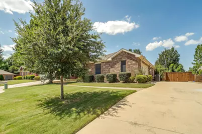 1409 Montevideo Court, Denton, TX 76210 - Photo 3