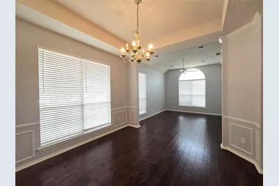 10512 Napa Valley Drive, Frisco, TX 75035 - Photo 3