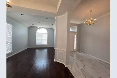 10512 Napa Valley Drive, Frisco, TX 75035 - Photo 5