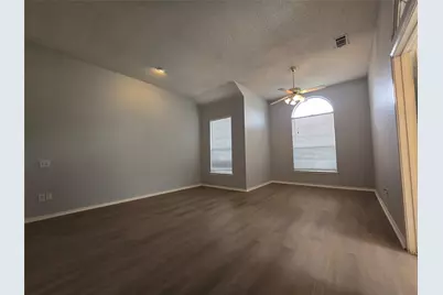 10512 Napa Valley Drive, Frisco, TX 75035 - Photo 13