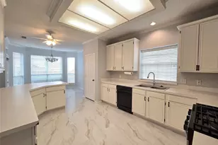 10512 Napa Valley Dr, Frisco, TX 75035 - Photo 7