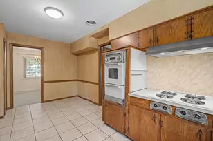 526 Nesbit Ct, Garland, TX 75041 - Photo 11