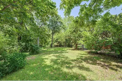 526 Nesbit Court, Garland, TX 75041 - Photo 25