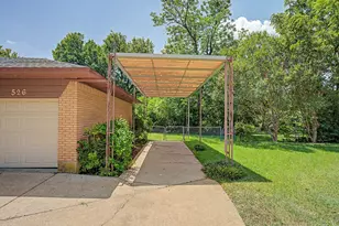 526 Nesbit Ct, Garland, TX 75041 - Photo 29
