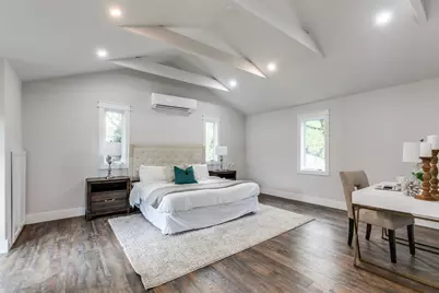 909 Woodlawn Avenue, Dallas, TX 75208 - Photo 33