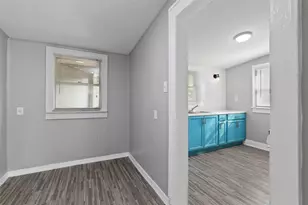 2821 Gladstone Dr, Dallas, TX 75211 - Photo 5