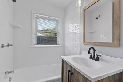 2821 Gladstone Drive, Dallas, TX 75211 - Photo 7