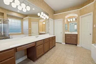 2275 Dame Laurel Ln, Lewisville, TX 75056 - Photo 15