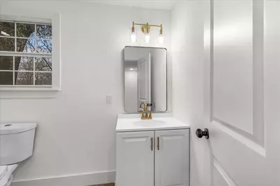 3744 S Hughes Avenue, Fort Worth, TX 76119 - Photo 9