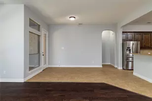 305 Dorset Ct, Roanoke, TX 76262 - Photo 15