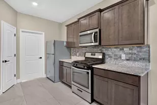 1420 Sunkiss Dr, Fort Worth, TX 76140 - Photo 7
