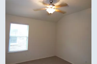 15633 Wheelhorse Trail, Fort Worth, TX 76262 - Photo 13
