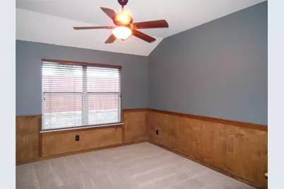 15633 Wheelhorse Trail, Fort Worth, TX 76262 - Photo 11