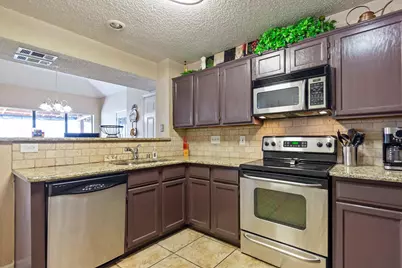 2920 Peninsula Way, Carrollton, TX 75007 - Photo 3