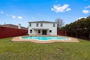 7001 Edmundson Dr, Arlington, TX 76002 - Photo 5