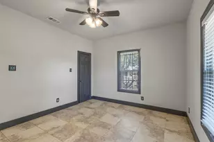 5425 Laster Rd, Fort Worth, TX 76119 - Photo 9