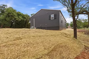 3006 Moon Ct, Granbury, TX 76049 - Photo 27