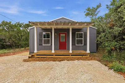 3006 Moon Court, Granbury, TX 76049 - Photo 1