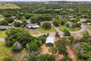 3006 Moon Ct, Granbury, TX 76049 - Photo 31