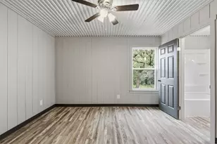 3006 Moon Ct, Granbury, TX 76049 - Photo 19