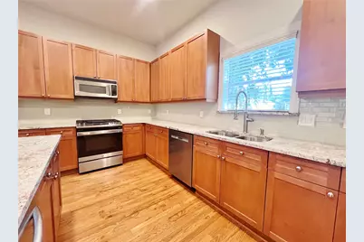 4830 Cedar Springs Road #13, Dallas, TX 75219 - Photo 5