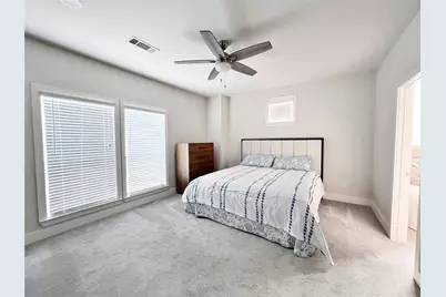 4830 Cedar Springs Road #13, Dallas, TX 75219 - Photo 9