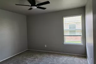 700 Swan Dr, Aubrey, TX 76227 - Photo 19