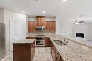 316 Rocky Pine Rd, McKinney, TX 75072 - Photo 5