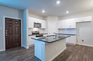 653 Wheatfield Dr, Venus, TX 76084 - Photo 5