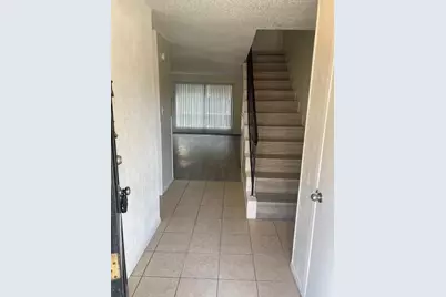 915 N Elm Street #4, Denton, TX 76201 - Photo 3