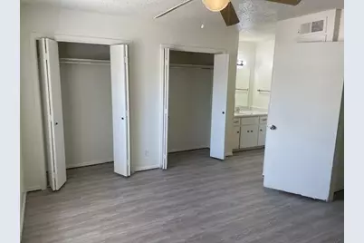 915 N Elm Street #4, Denton, TX 76201 - Photo 13