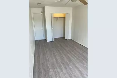 915 N Elm Street #4, Denton, TX 76201 - Photo 9