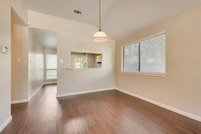 208 E Denton Drive, Euless, TX 76039 - Photo 5
