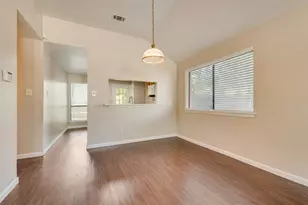 208 E Denton Dr, Euless, TX 76039 - Photo 5