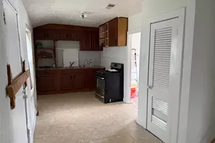 3343 Bryan Ave, Fort Worth, TX 76110 - Photo 5