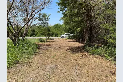 910 Kentucky Town Road, Whitewright, TX 75491 - Photo 7