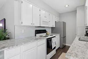 10355 Baronne Cir, Dallas, TX 75218 - Photo 7
