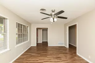 6508 Normandy Rd, Fort Worth, TX 76112 - Photo 7