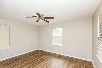 6508 Normandy Road, Fort Worth, TX 76112 - Photo 9