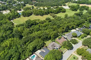 2940 S Creekwood Dr, Grapevine, TX 76051 - Photo 33