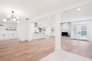 3817 Crestpark Dr, Farmers Branch, TX 75244 - Photo 3