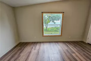 372 Meadow Pond Ct, Runaway Bay, TX 76426 - Photo 13