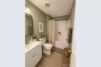 372 Meadow Pond Court, Runaway Bay, TX 76426 - Photo 7