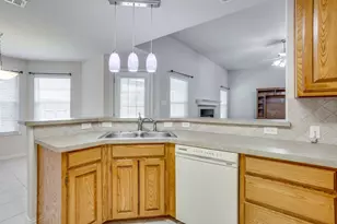 705 Carmen Ana Ave, Grandview, TX 76050 - Photo 15