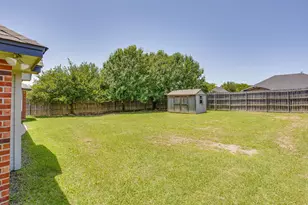 705 Carmen Ana Ave, Grandview, TX 76050 - Photo 37